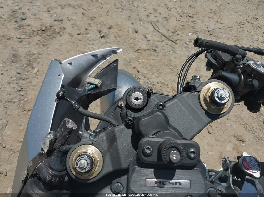 2007 Honda Cbr1000 VIN JH2SC57007M307939 IAAI salvage auction — FRONT END, Clear (Virginia), sold $25 on 2026-07-27 (photo 7)