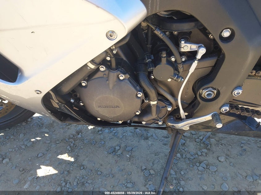 2007 Honda Cbr1000 VIN JH2SC57007M307939 IAAI salvage auction — FRONT END, Clear (Virginia), sold $25 on 2026-07-27 (photo 9)