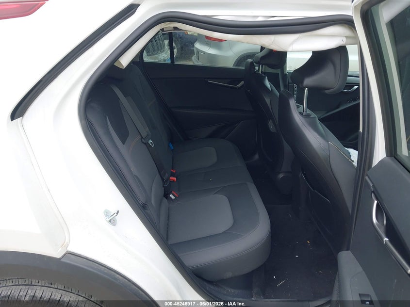 2025 Kia Niro VIN KNDCP3LE9S5231759 IAAI salvage auction — LEFT FRONT, Salvage Title, sold $5,200 on 2026-07-17 (photo 8)