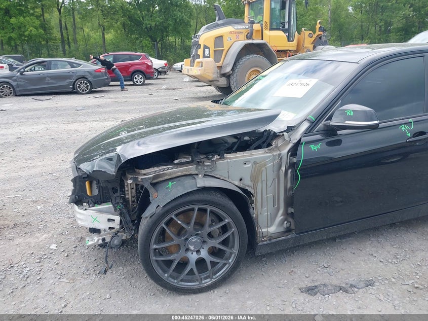 2013 BMW 3er VIN WBA3B9G56DNR89733 IAAI salvage auction — LEFT FRONT, Salvage Title, sold $3,300 on 2026-07-07 (photo 6)