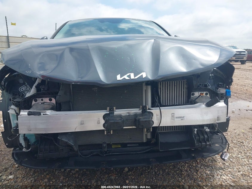 2024 Kia K5 VIN 5XXG14J22RG243727 IAAI salvage auction — FRONT END, Salvage Title, sold $3,650 on 2026-07-28 (photo 6)
