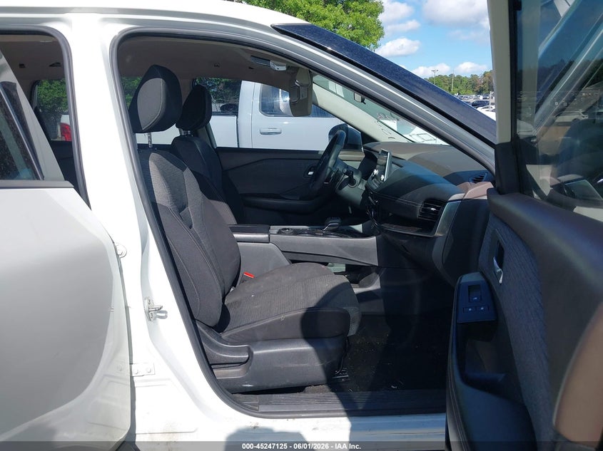 2021 Nissan Rogue VIN JN8AT3BB3MW217979 IAAI salvage auction — FRONT END, Salvage Title, sold $5,900 on 2026-07-07 (photo 5)