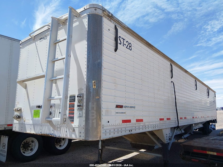 2020 Timpte Grain trailer VIN 1TDH42223LB167219 IAAI salvage auction — SIDE, Salvage (New Mexico), sold $500 on 2026-07-15 (photo 2)