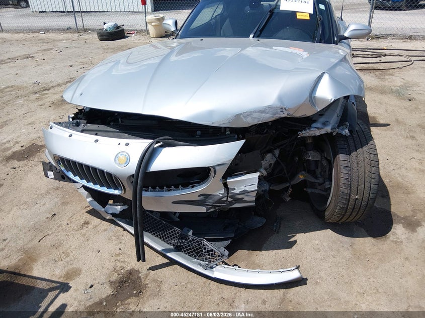 2009 BMW Z4 VIN WBALM73599E165141 IAAI salvage auction — FRONT & REAR, Salvage (West Virginia), sold $1,100 on 2026-07-23 (photo 6)