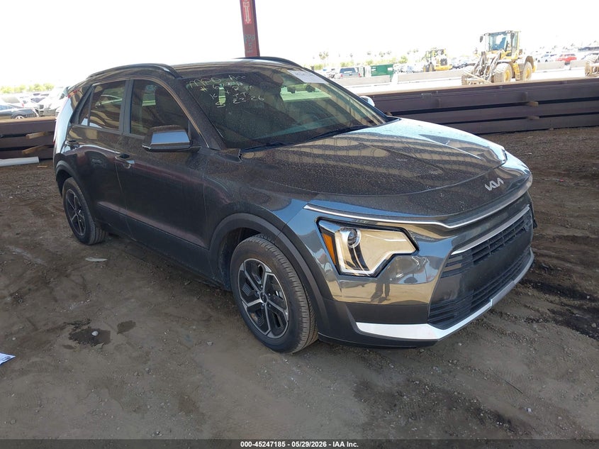 2024 Kia Niro VIN KNDCP3LE6R5184488 IAAI salvage auction — LEFT FRONT, Salvage (Arizona), sold $9,100 on 2026-07-28 (photo 1)