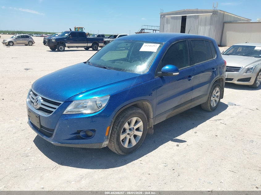 2010 Volkswagen Tiguan VIN WVGCV7AX0AW003767 IAAI salvage auction — HAIL, Original (Texas), sold $1,250 on 2026-07-09 (photo 2)