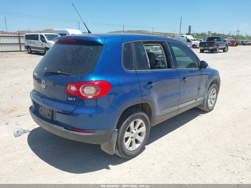 2010 Volkswagen Tiguan VIN WVGCV7AX0AW003767 IAAI salvage auction — HAIL, Original (Texas), sold $1,250 on 2026-07-09 (photo 4)