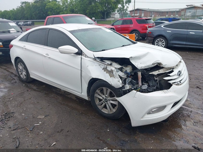 2013 Hyundai Sonata VIN 5NPEB4AC0DH549660 IAAI salvage auction — RIGHT FRONT, Salvage Title, sold $1,100 on 2026-07-30 (photo 1)