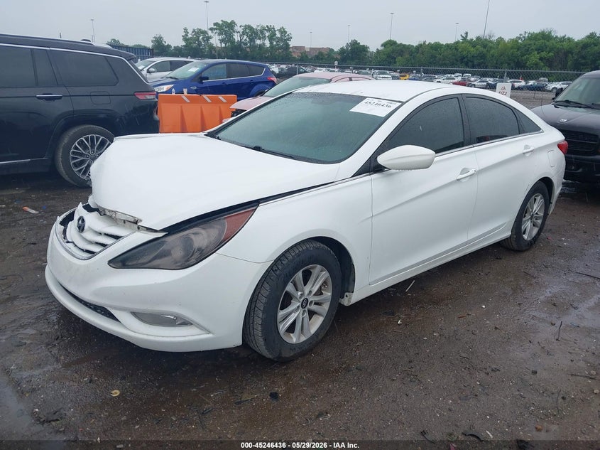 2013 Hyundai Sonata VIN 5NPEB4AC0DH549660 IAAI salvage auction — RIGHT FRONT, Salvage Title, sold $1,100 on 2026-07-30 (photo 2)