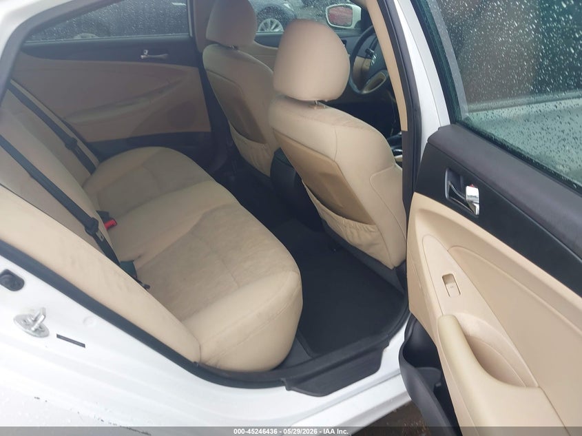 2013 Hyundai Sonata VIN 5NPEB4AC0DH549660 IAAI salvage auction — RIGHT FRONT, Salvage Title, sold $1,100 on 2026-07-30 (photo 8)