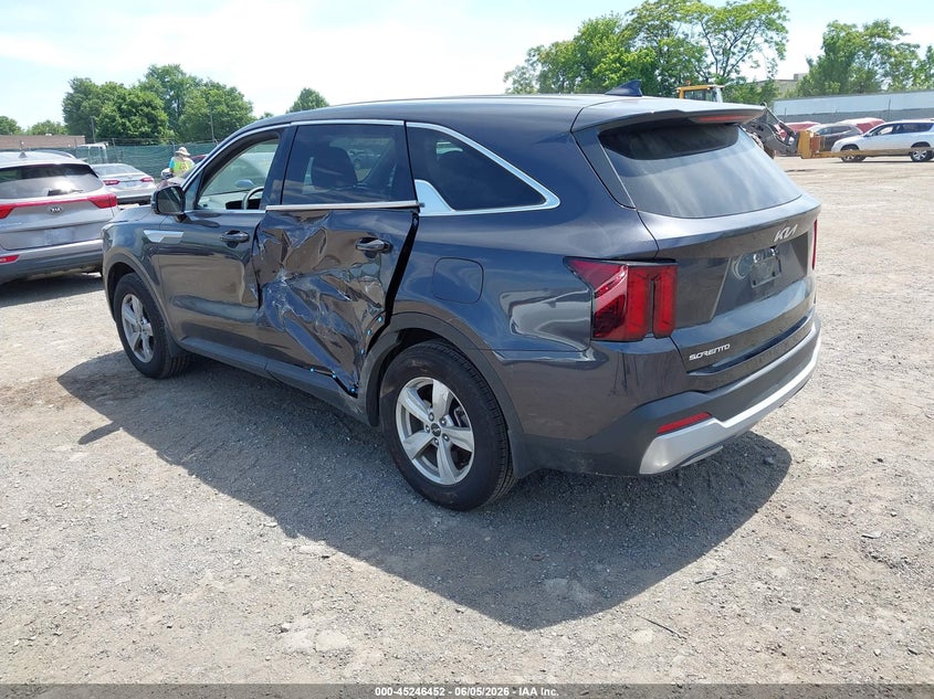 2025 Kia Sorento VIN 5XYRG4JC5SG382980 IAAI salvage auction — SIDE, Salvage (Pennsylvania), sold $10,900 on 2026-07-31 (photo 3)