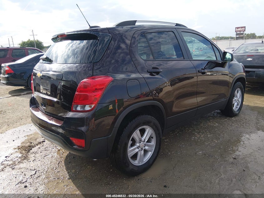 2022 Chevrolet Trax VIN KL7CJPSM7NB562943 IAAI salvage auction — HAIL, Salvage Title, sold $1,800 on 2026-07-24 (photo 4)