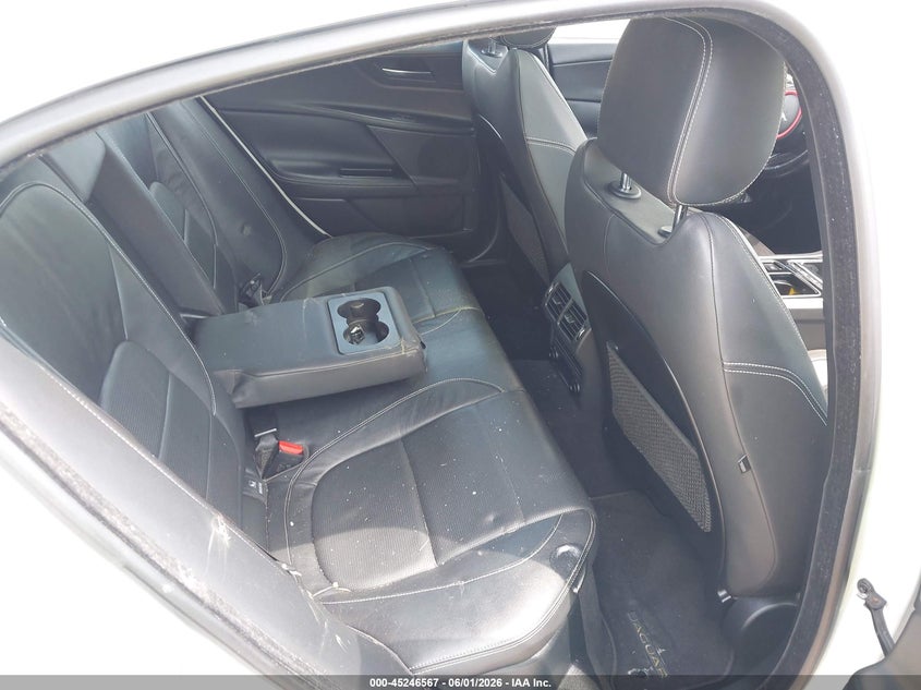 2018 Jaguar Xe VIN SAJAF4GX5JCP37659 IAAI salvage auction — FRONT END, Salvage Title, sold $1,850 on 2026-07-06 (photo 8)