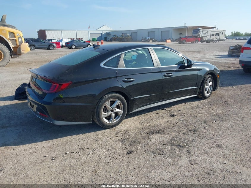 2020 Hyundai Sonata VIN 5NPEG4JA9LH047695 IAAI salvage auction — WATER/FLOOD, Salvage Title, sold $1,250 on 2026-07-24 (photo 4)