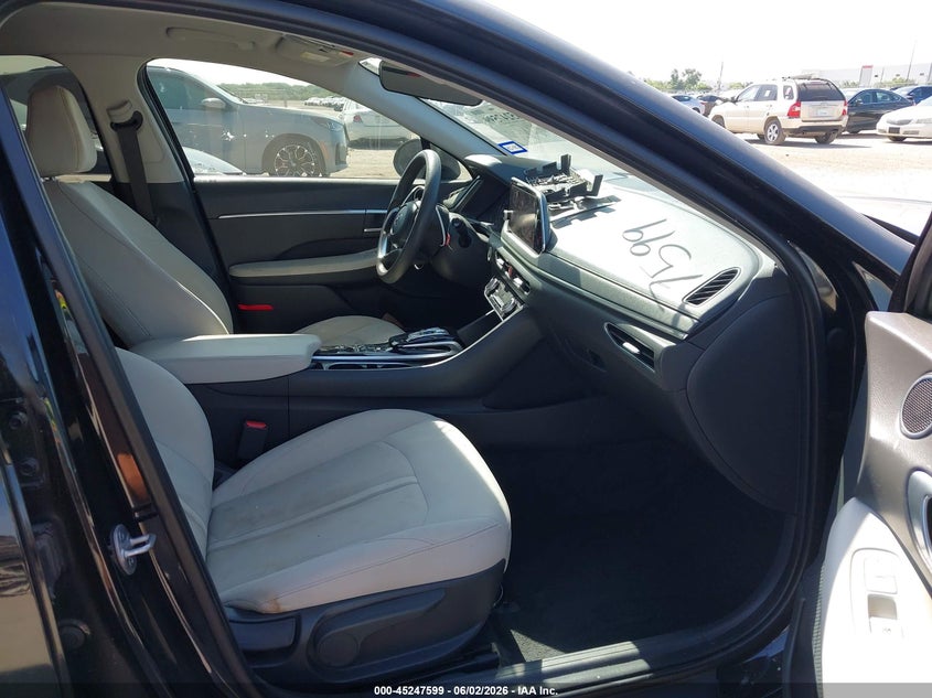 2023 Hyundai Sonata VIN KMHL64JA1PA280540 IAAI salvage auction — FRONT & REAR, Salvage Title, sold $3,650 on 2026-07-09 (photo 5)