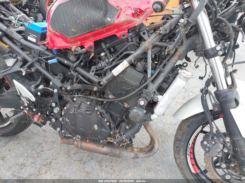 2021 Kawasaki Ex VIN JKAEXKG11MDAA1094 IAAI salvage auction — FRONT & REAR, Salvage Title, sold $350 on 2026-07-09 (photo 8)