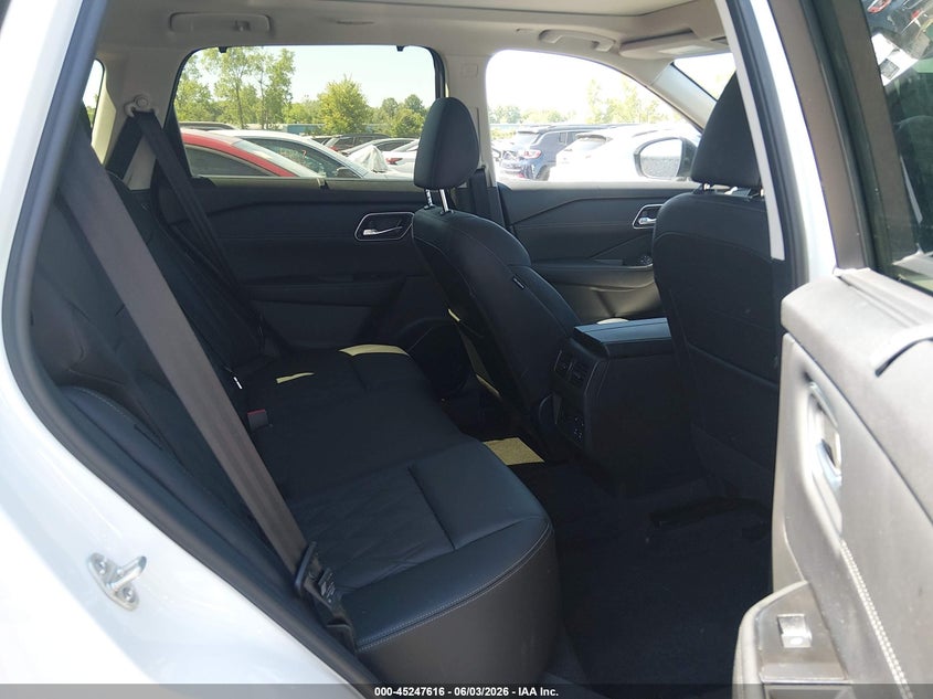 2026 Nissan Rogue VIN JN8BT3DD2TW291833 IAAI salvage auction — RIGHT REAR, Salvage Title, sold $13,200 on 2026-07-14 (photo 8)