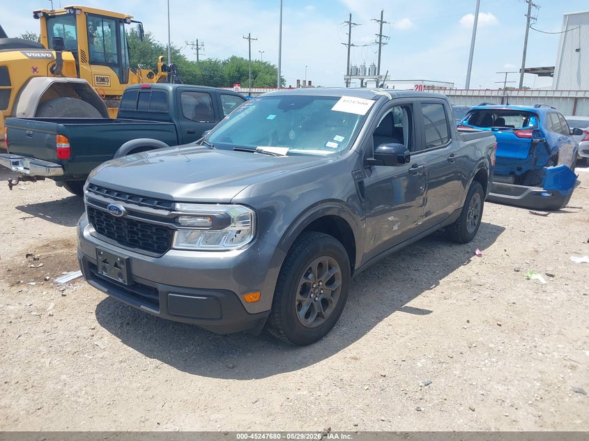 2024 Ford Maverick VIN 3FTTW8J96RRB41921 IAAI salvage auction — RIGHT SIDE, Original (Texas), sold $8,450 on 2026-07-30 (photo 2)
