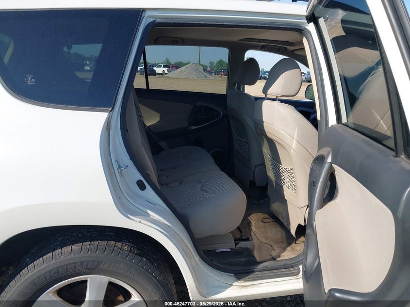 2008 Toyota Rav4 VIN JTMBK31VX85054550 IAAI salvage auction — NORMAL WEAR, Original (Ohio), sold $900 on 2026-07-08 (photo 8)