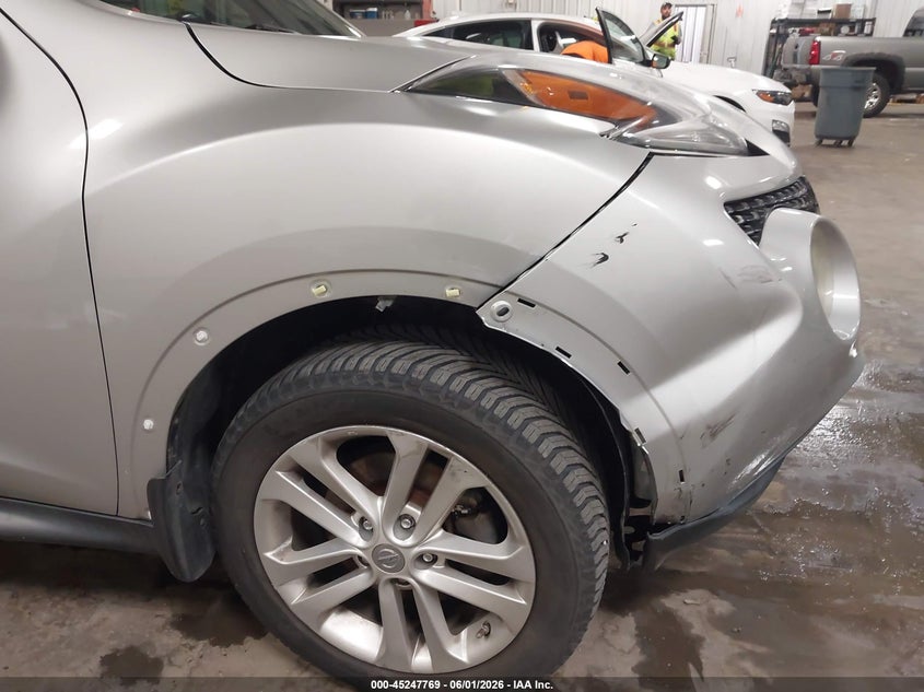 2015 Nissan Juke VIN JN8AF5MR2FT502383 IAAI salvage auction — RIGHT FRONT, Salvage (Iowa), sold $25 on 2026-07-28 (photo 6)