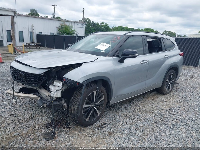 2021 Toyota Highlander VIN 5TDLZRAH3MS041642 IAAI salvage auction — FRONT END, Salvage Title, sold $6,600 on 2026-07-15 (photo 2)