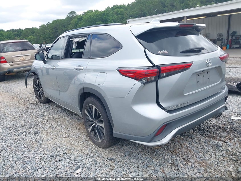 2021 Toyota Highlander VIN 5TDLZRAH3MS041642 IAAI salvage auction — FRONT END, Salvage Title, sold $6,600 on 2026-07-15 (photo 3)