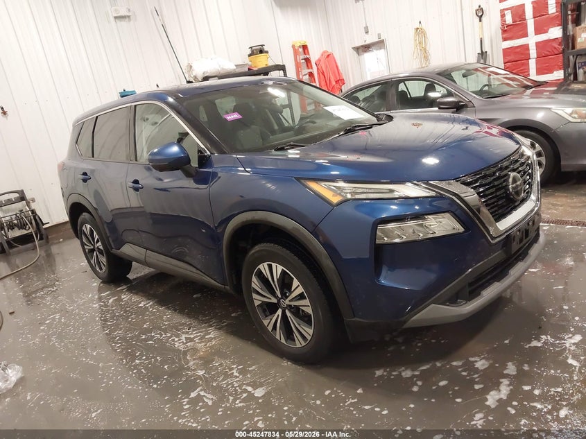 2021 Nissan Rogue VIN 5N1AT3BBXMC791780 IAAI salvage auction — HAIL, Salvage Title, sold $7,800 on 2026-07-30 (photo 1)