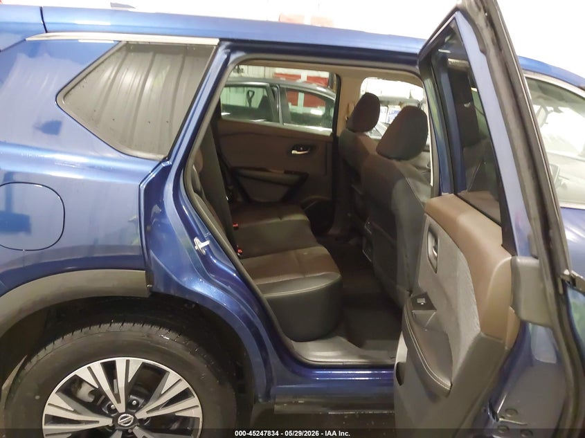 2021 Nissan Rogue VIN 5N1AT3BBXMC791780 IAAI salvage auction — HAIL, Salvage Title, sold $7,800 on 2026-07-30 (photo 8)