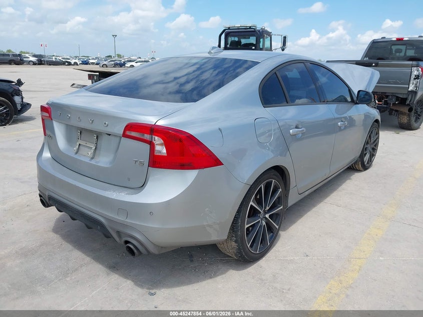 2017 Volvo S60 VIN YV126MFL4H2432584 IAAI salvage auction — FRONT END, Salvage Title, sold $200 on 2026-07-13 (photo 4)