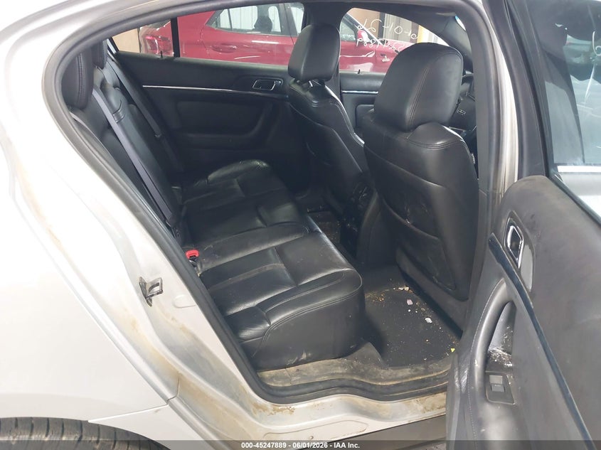 2009 Lincoln Mks VIN 1LNHM94R49G628034 IAAI salvage auction — FRONT END, Salvage (North Dakota), sold $225 on 2026-07-09 (photo 8)