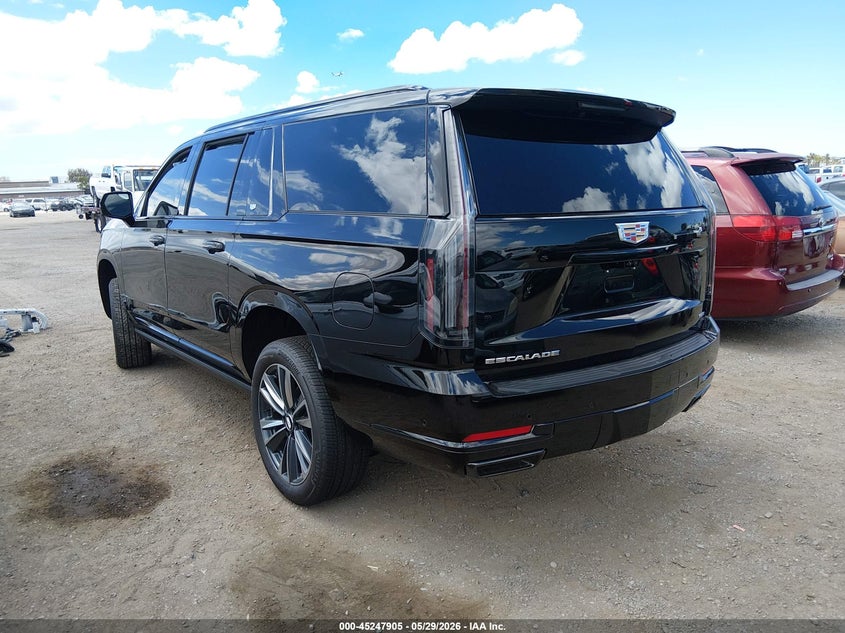 2026 Cadillac Escalade VIN 1GYS8PKL3TR317914 IAAI salvage auction — RIGHT SIDE, Wait Title, sold $59,250 on 2026-08-24 (photo 3)