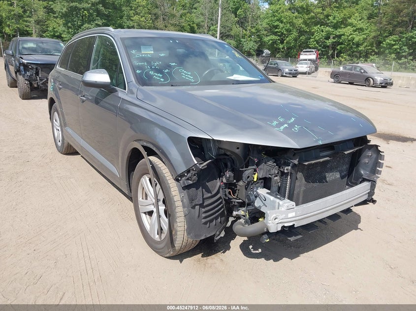 2018 Audi Q7 VIN WA1LHBF70JD016385 IAAI salvage auction — FRONT END, Salvage Title, sold $6,500 on 2026-07-15 (photo 1)