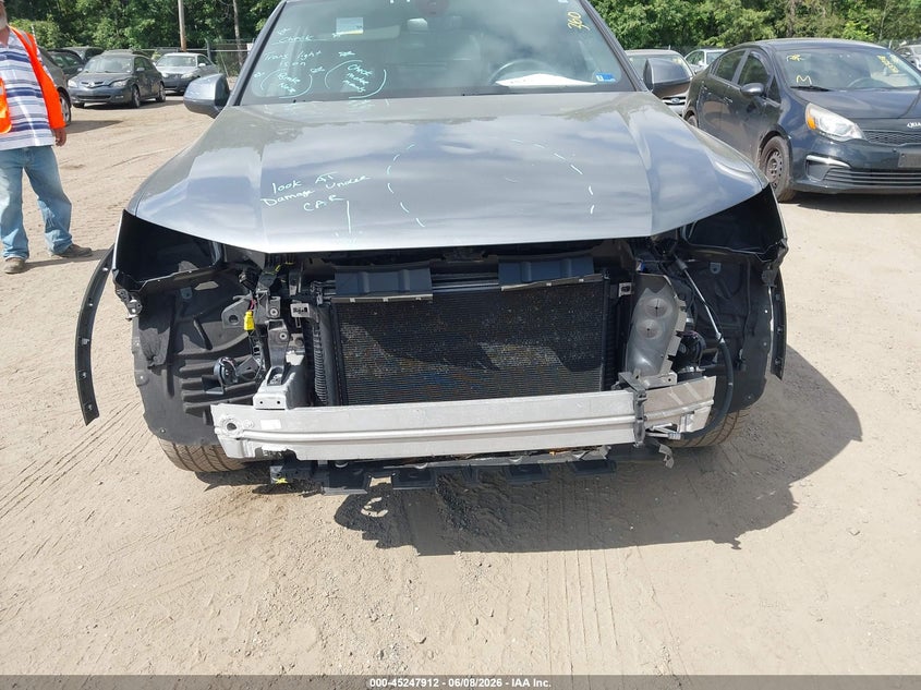2018 Audi Q7 VIN WA1LHBF70JD016385 IAAI salvage auction — FRONT END, Salvage Title, sold $6,500 on 2026-07-15 (photo 6)