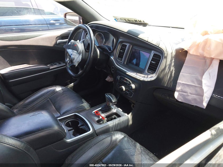 2019 Dodge Charger VIN 2C3CDXBGXKH725712 IAAI salvage auction — RIGHT SIDE, Salvage Title, sold $2,650 on 2026-07-29 (photo 5)