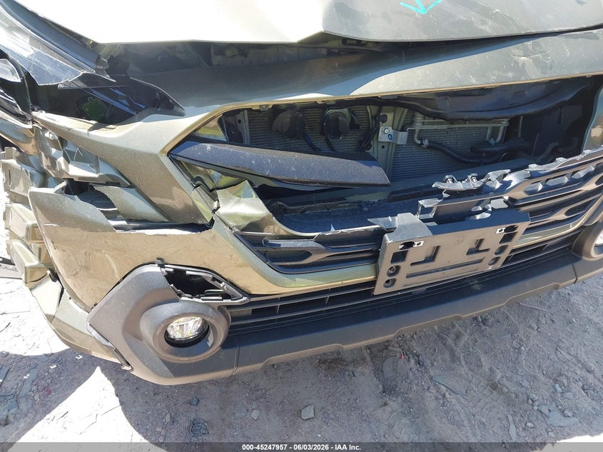 2025 Subaru Outback VIN 4S4BTALC9S3135504 IAAI salvage auction — FRONT END, Salvage Title, sold $9,700 on 2026-07-29 (photo 6)