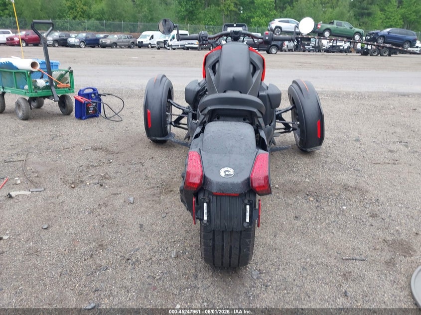 2023 Can-am/ brp Ryker VIN 3JB2FEG40PJ000332 IAAI salvage auction — RIGHT FRONT, Salvage Title, sold $3,100 on 2026-08-18 (photo 6)