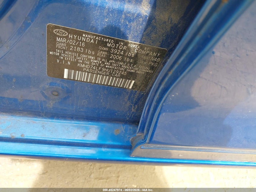 2017 Hyundai Elantra VIN KMHD74LF9HU129245 IAAI salvage auction — RIGHT SIDE, Salvage Title, sold $625 on 2026-07-10 (photo 9)