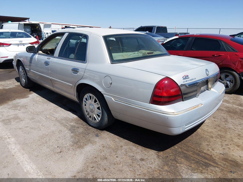 2008 Mercury Grand marquis VIN 2MEFM74V48X658364 IAAI salvage auction — RIGHT FRONT, Original (Texas), sold $1,200 on 2026-08-26 (photo 3)