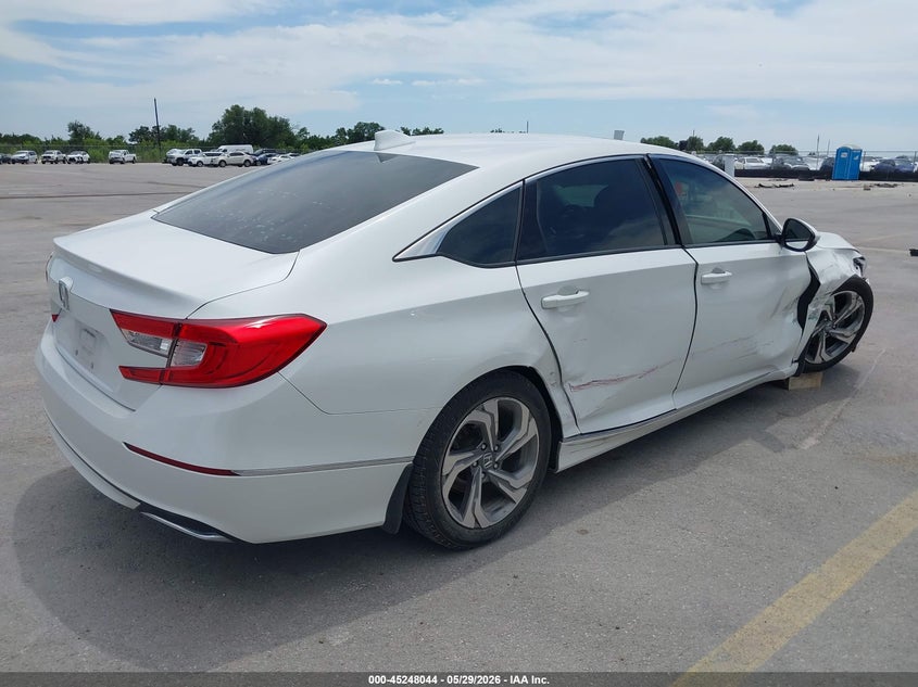 2018 Honda Accord VIN 1HGCV1F5XJA062087 IAAI salvage auction — RIGHT SIDE, Salvage Title, sold $5,200 on 2026-07-23 (photo 4)