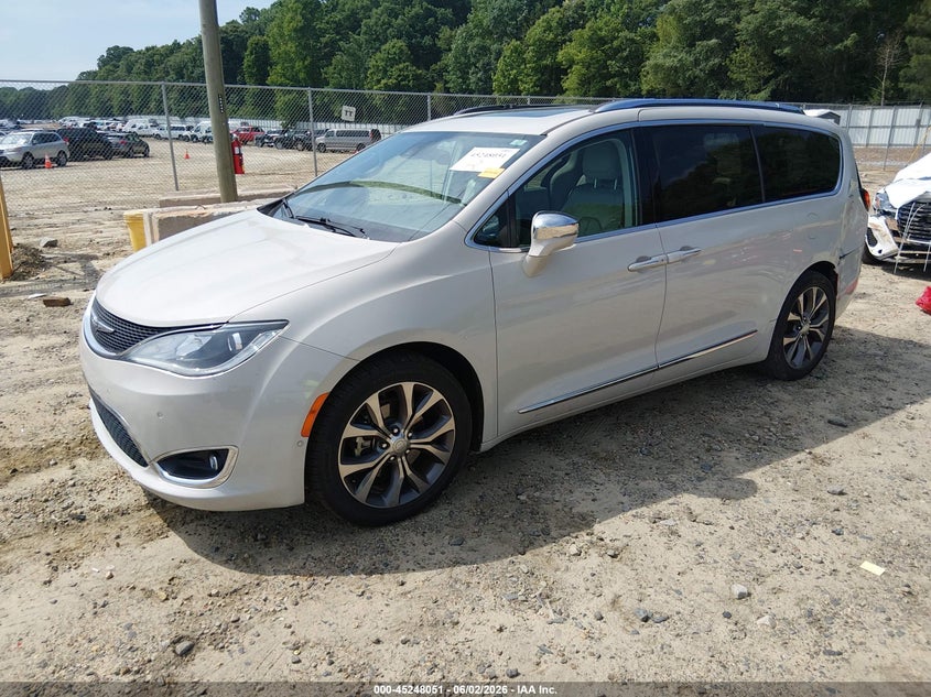 2017 Chrysler Pacifica VIN 2C4RC1GG5HR553798 IAAI salvage auction — REAR END, Salvage Title, sold $2,850 on 2026-07-11 (photo 2)