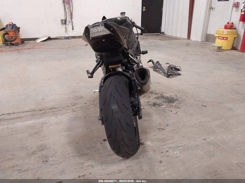 2016 BMW S 1000 VIN WB10D2109GZ354584 IAAI salvage auction — FRONT END, Salvage Title, sold $3,800 on 2026-07-07 (photo 6)
