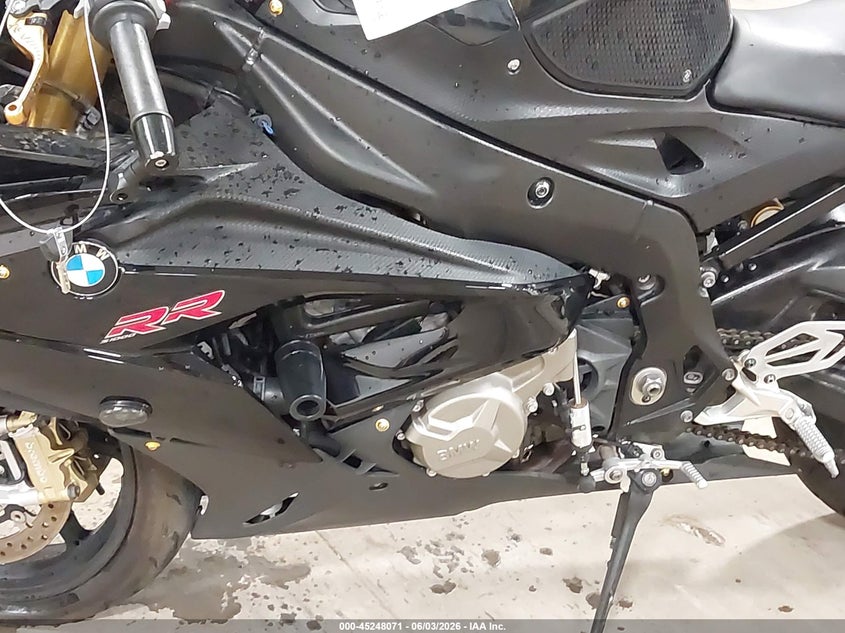2016 BMW S 1000 VIN WB10D2109GZ354584 IAAI salvage auction — FRONT END, Salvage Title, sold $3,800 on 2026-07-07 (photo 9)