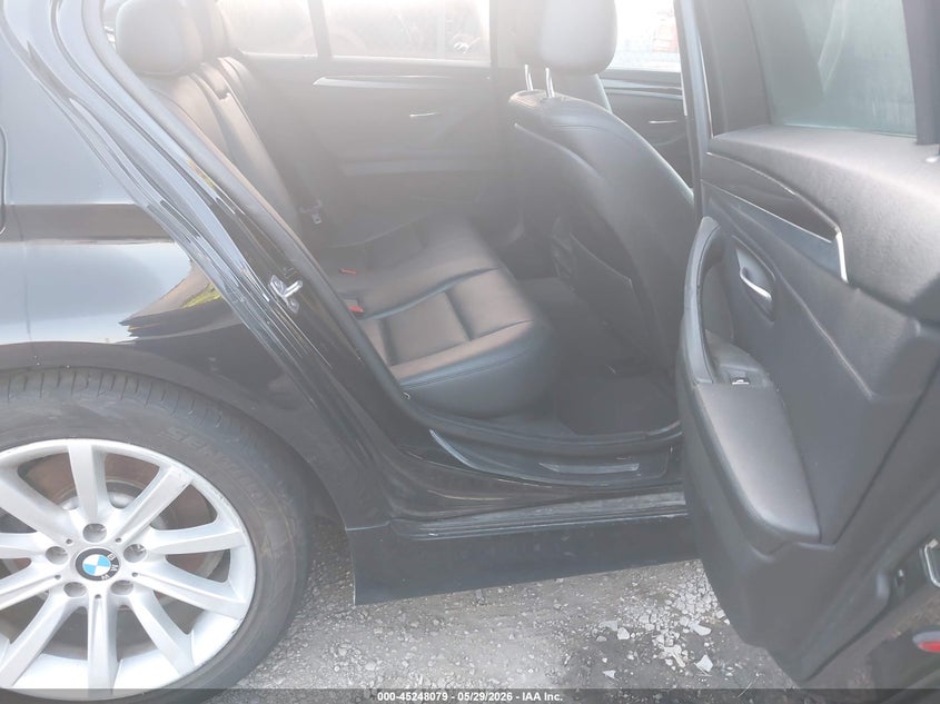 2014 BMW 5er VIN WBA5B1C5XED478095 IAAI salvage auction — NORMAL WEAR, Salvage Title, sold $1,100 on 2026-07-14 (photo 8)