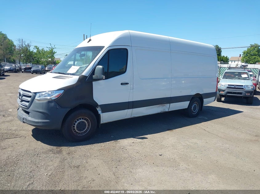 2021 Mercedes-benz Sprinter VIN W1W40CHY3MT052731 IAAI salvage auction — NORMAL WEAR, Clear (New Jersey), sold $3,100 on 2026-07-06 (photo 2)