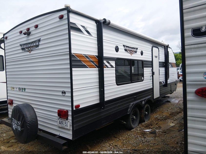 2021 Forest river Travel trlr VIN 4X4TWDZ25M7367569 IAAI salvage auction — UNKNOWN, Salvage (Tennessee), sold $4,450 on 2026-07-09 (photo 4)