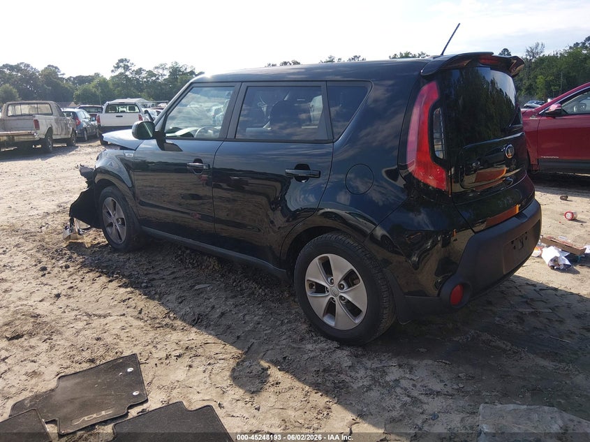 2015 Kia Soul VIN KNDJN2A28F7218964 IAAI salvage auction — LEFT FRONT, Salvage Title, sold $575 on 2026-07-14 (photo 3)