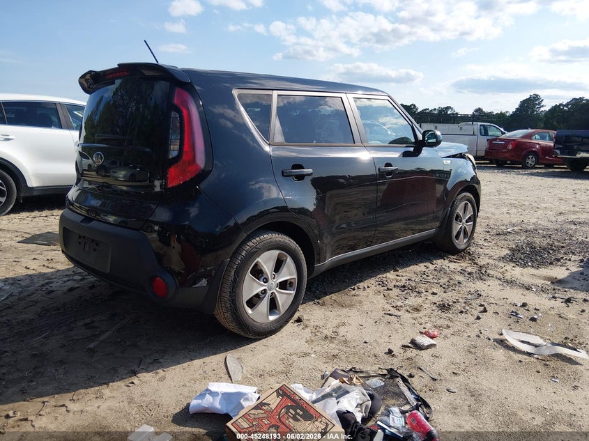 2015 Kia Soul VIN KNDJN2A28F7218964 IAAI salvage auction — LEFT FRONT, Salvage Title, sold $575 on 2026-07-14 (photo 4)