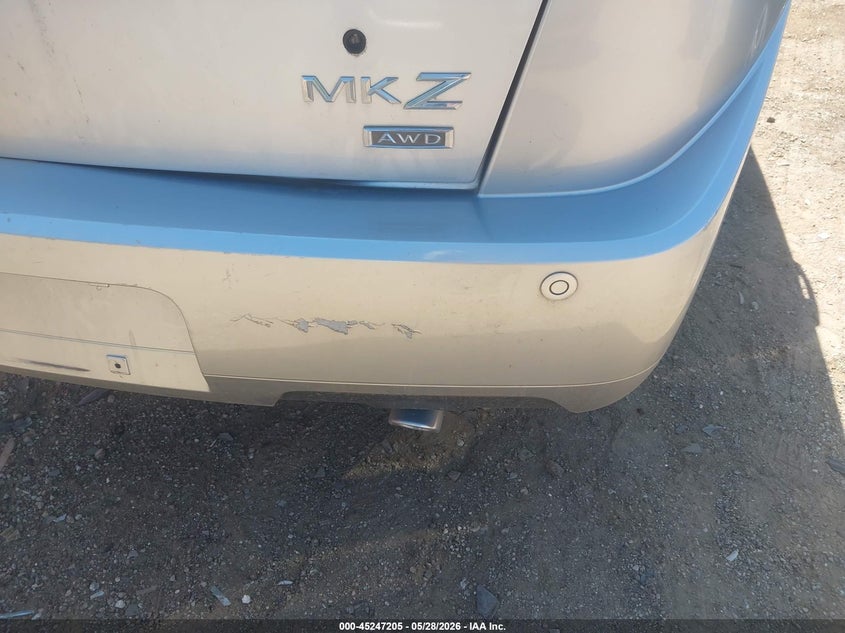 2012 Lincoln Mkz VIN 3LNHL2JC4CR827627 IAAI salvage auction — NORMAL WEAR, Clear (Wisconsin), sold $400 on 2026-07-10 (photo 6)