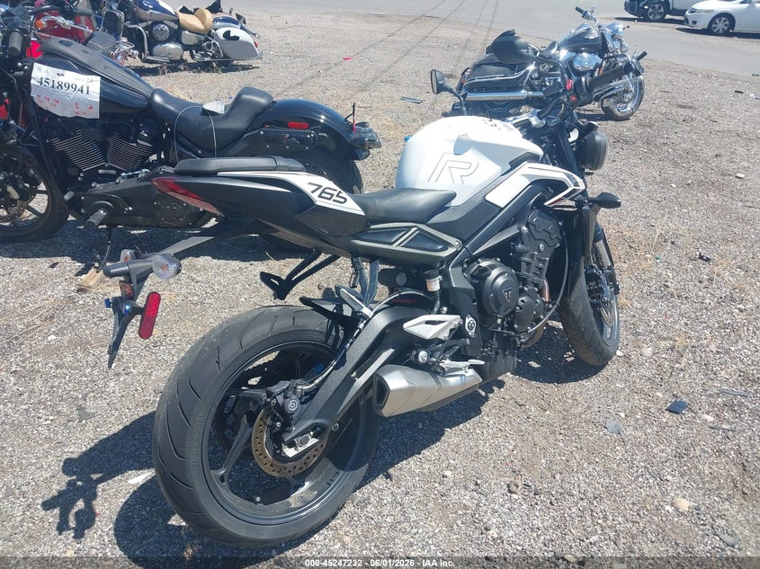 2024 Triumph motorcycle Street VIN SMTA604S1RTBM2419 IAAI salvage auction — SIDE, Salvage (Utah), sold $3,700 on 2026-07-15 (photo 4)