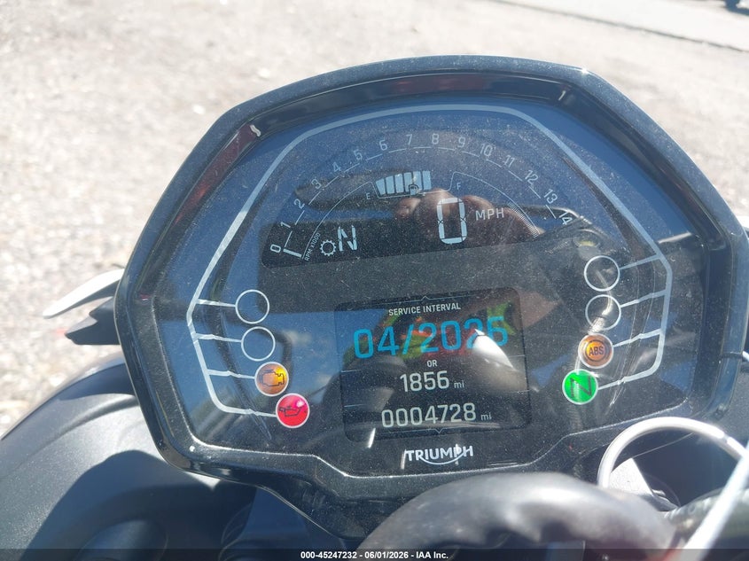 2024 Triumph motorcycle Street VIN SMTA604S1RTBM2419 IAAI salvage auction — SIDE, Salvage (Utah), sold $3,700 on 2026-07-15 (photo 7)